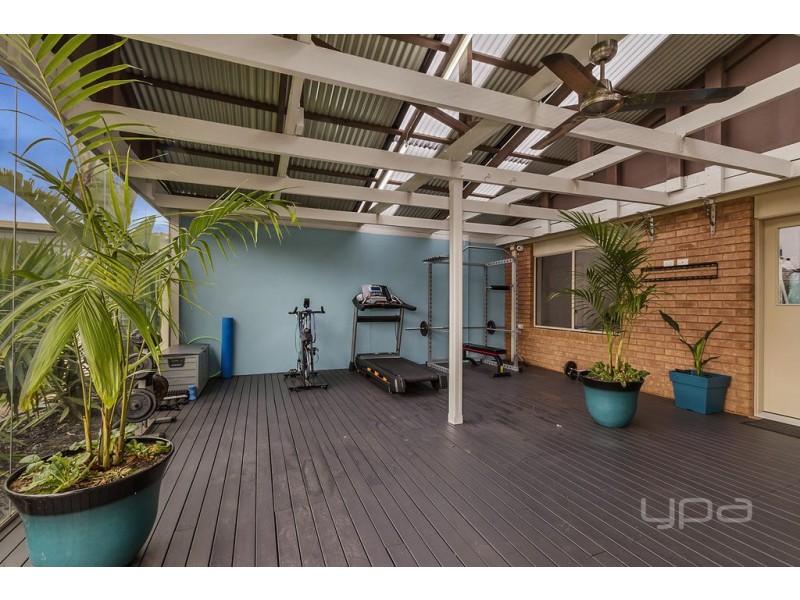 104 Westlake Drive, Melton West VIC 3337