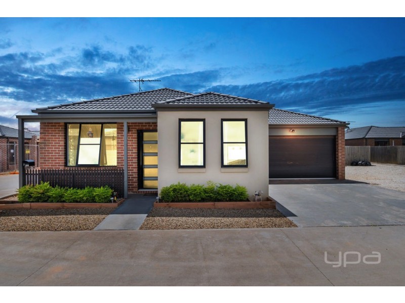 2 Cider Circuit, Darley VIC 3340