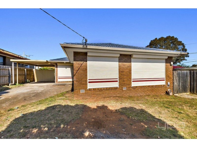 6 Ryan Court, Melton VIC 3337