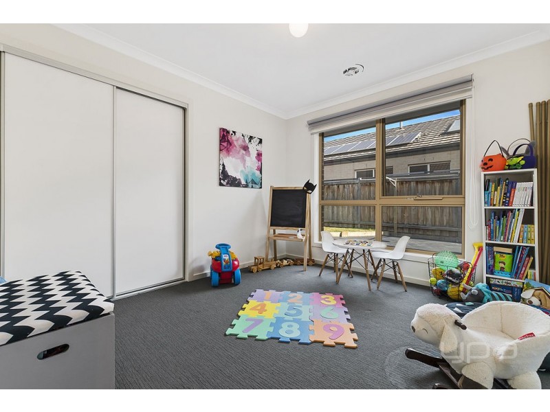 209 Botanica Springs Boulevard, Brookfield VIC 3338