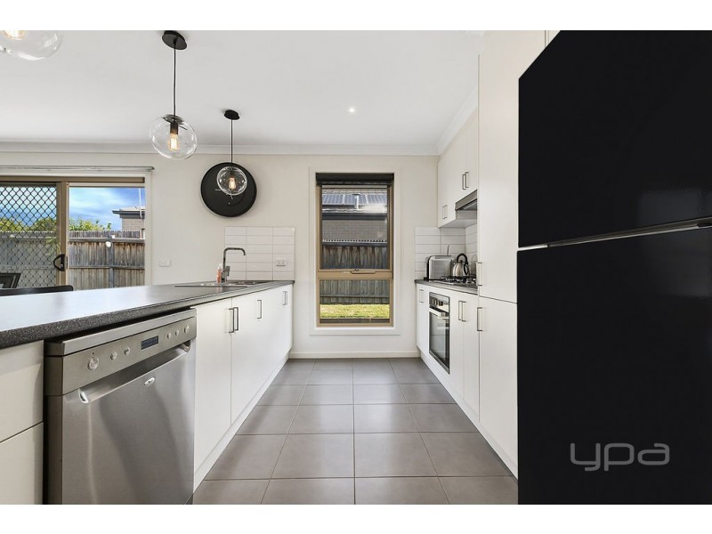 209 Botanica Springs Boulevard, Brookfield VIC 3338