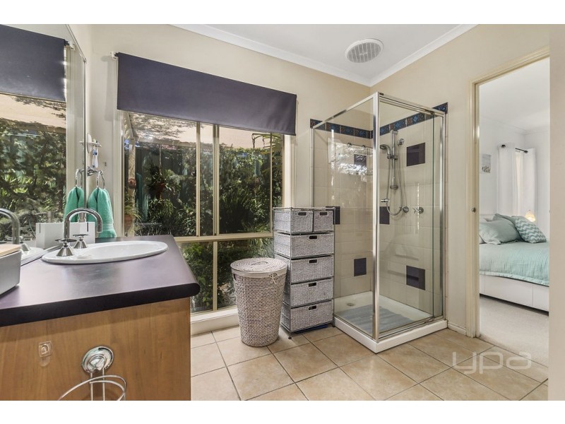 45 Maddison Circuit, Darley VIC 3340