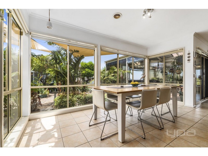 45 Maddison Circuit, Darley VIC 3340