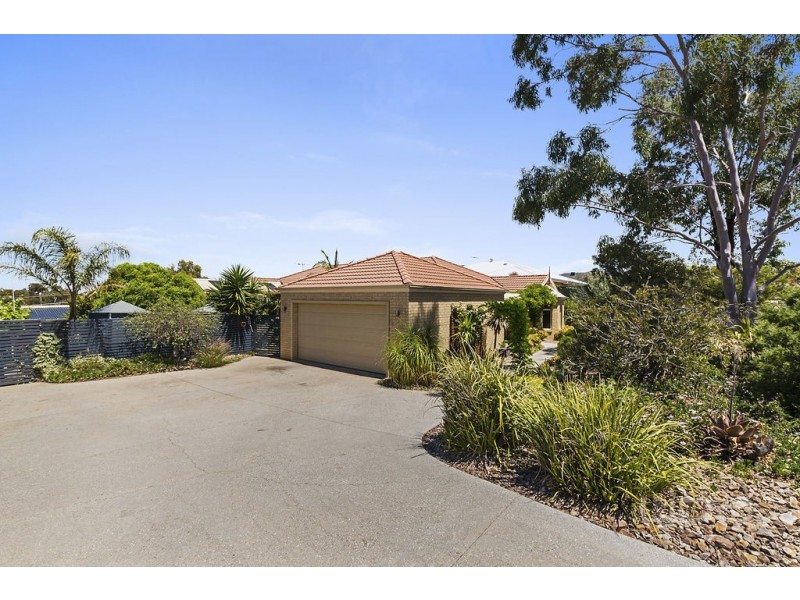 45 Maddison Circuit, Darley VIC 3340