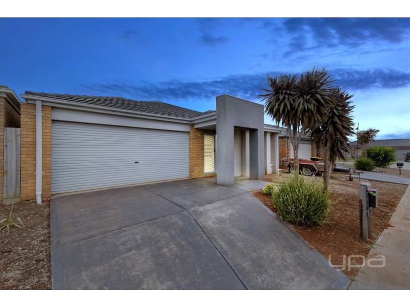 35 Colonus Street, Kurunjang VIC 3337