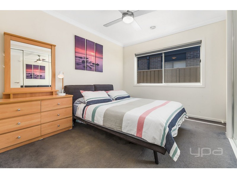 25 Parkleigh Drive, Kurunjang VIC 3337