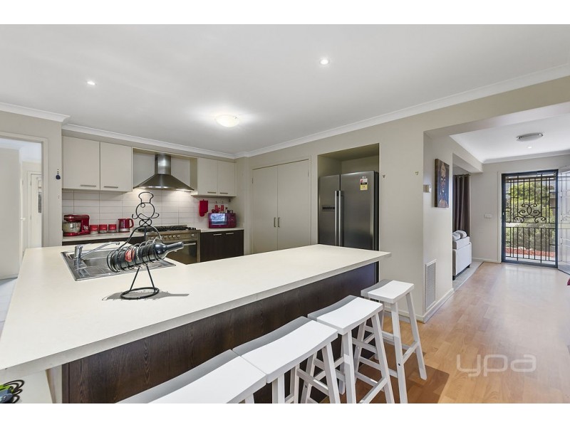 99 Black Dog Drive, Brookfield VIC 3338