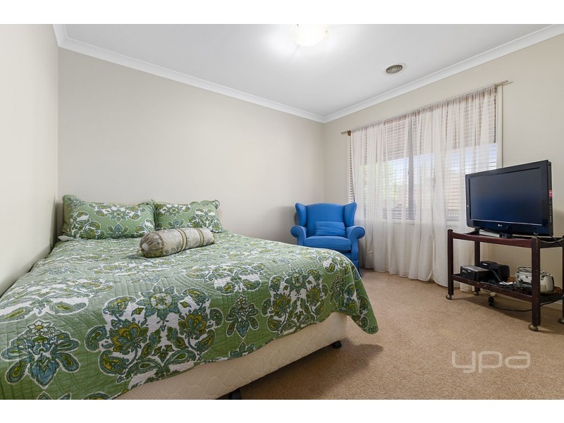 99 Black Dog Drive, Brookfield VIC 3338