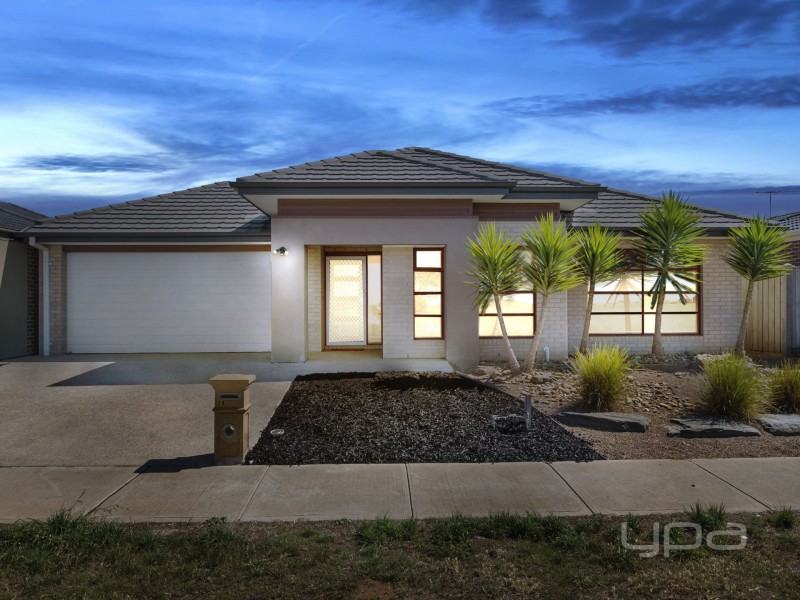 24 Manooka Road, Brookfield VIC 3338