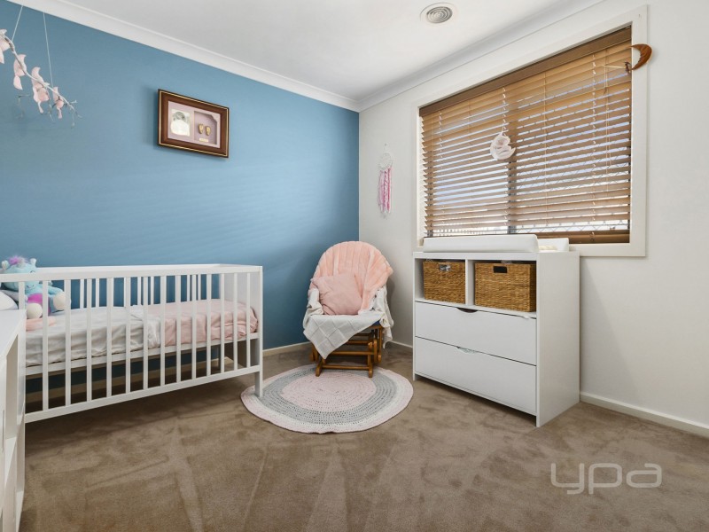 13 Gautam Grove, Melton West VIC 3337