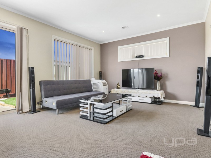 14/3 Austin Place, Melton South VIC 3338