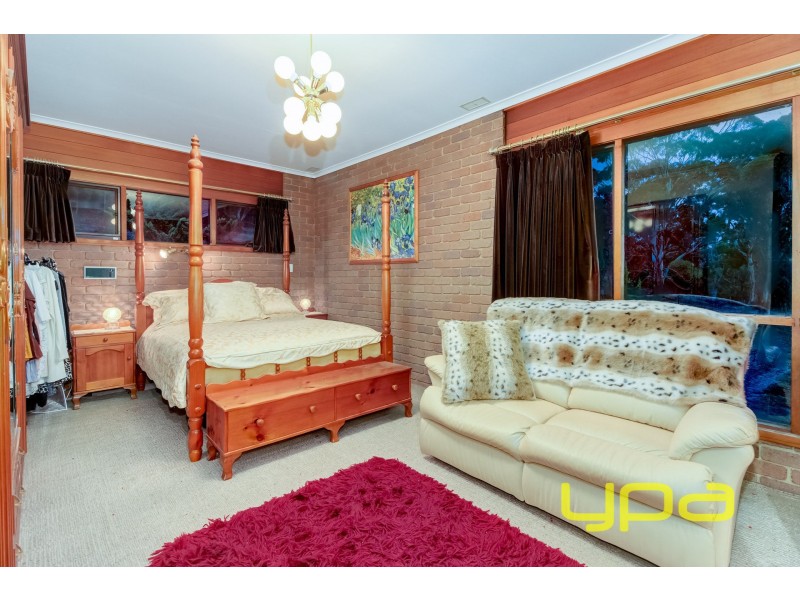 135 McPherson Road, Toolern Vale VIC 3337