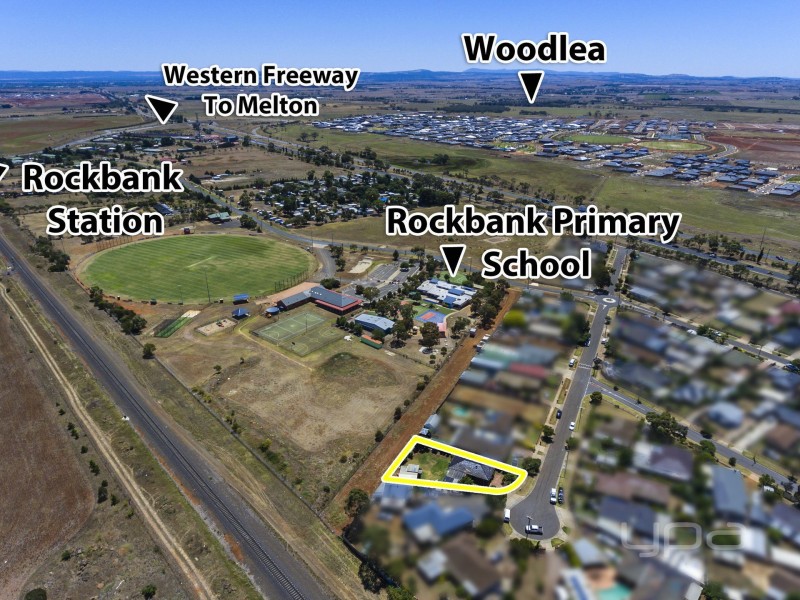 41 Leonid Drive, Rockbank VIC 3335
