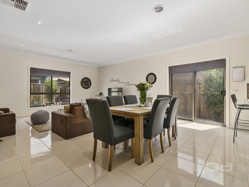 41 Nantha Way, Brookfield VIC 3338