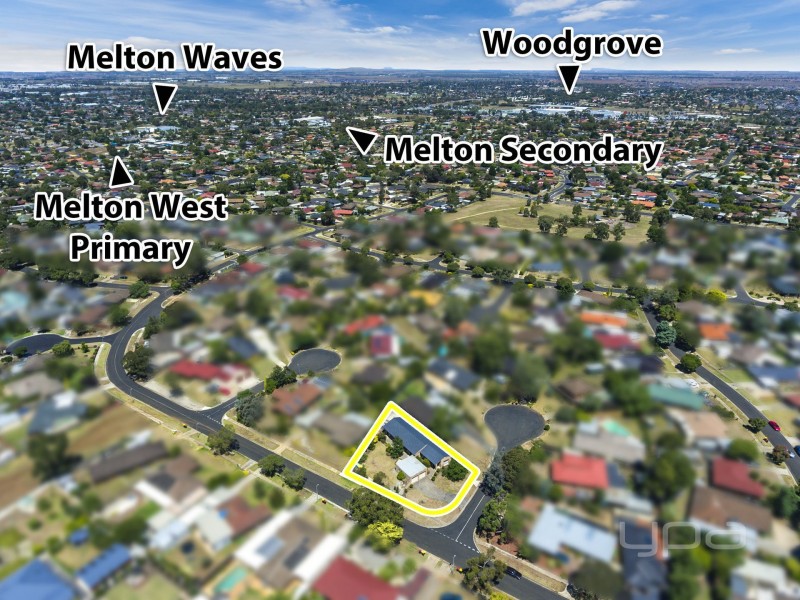 41 Argyll Circuit, Melton West VIC 3337