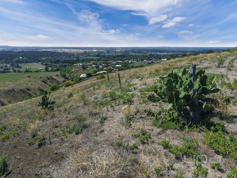 19 Pamela Court, Darley VIC 3340