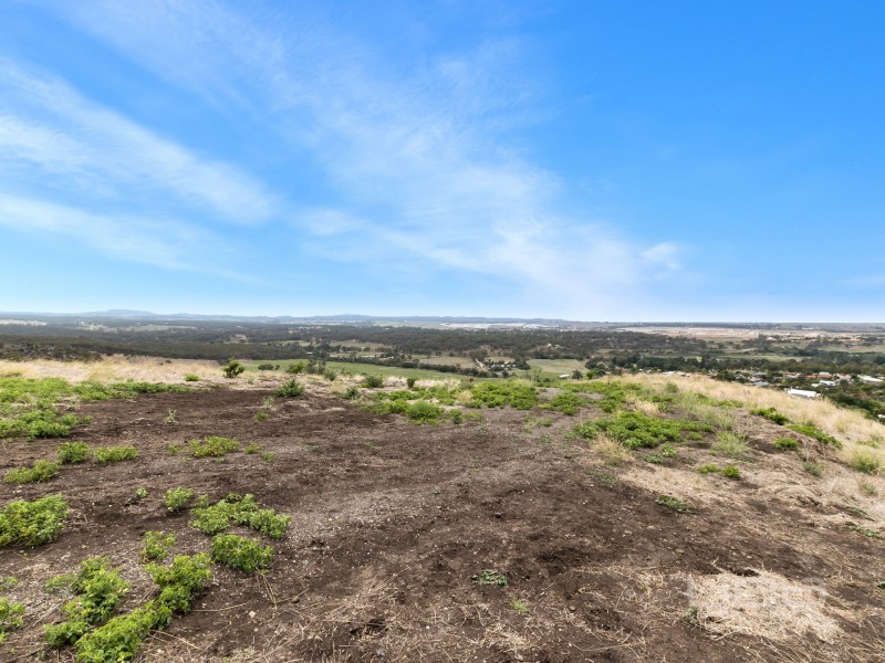 19 Pamela Court, Darley VIC 3340