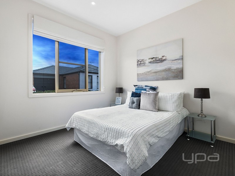 13 Cider Circuit, Darley VIC 3340