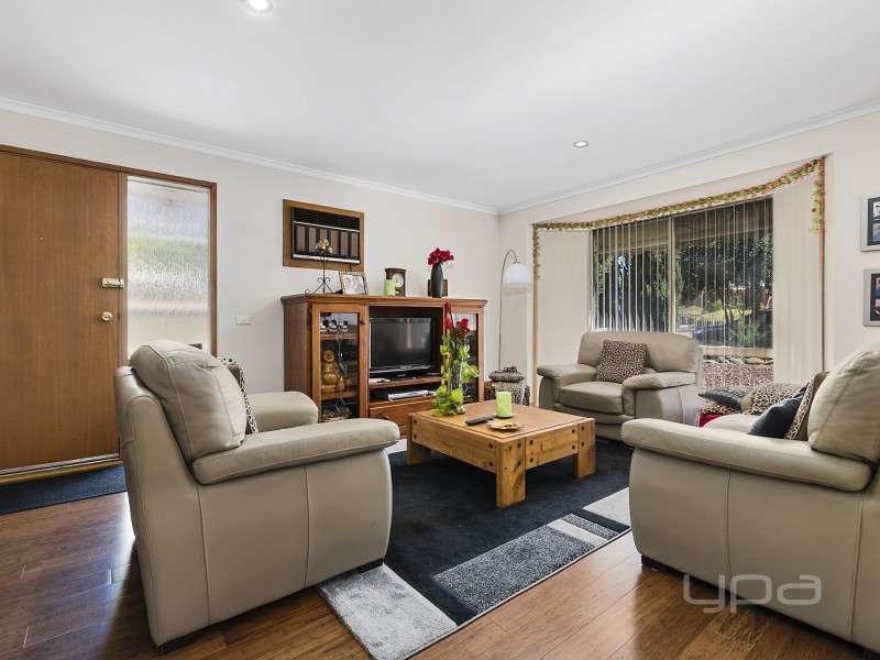 30 Pennyroyal Crescent, Kurunjang VIC 3337