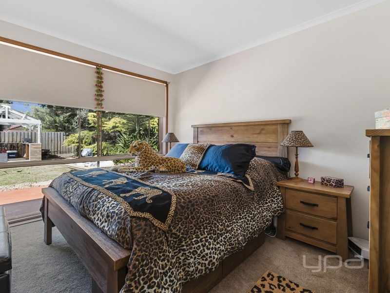 30 Pennyroyal Crescent, Kurunjang VIC 3337