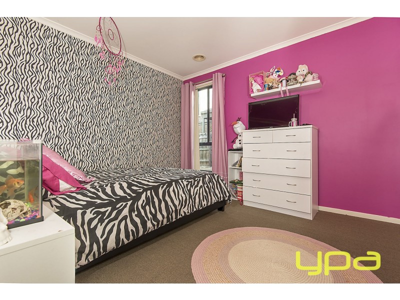 12 Rainsford Place, Melton West VIC 3337