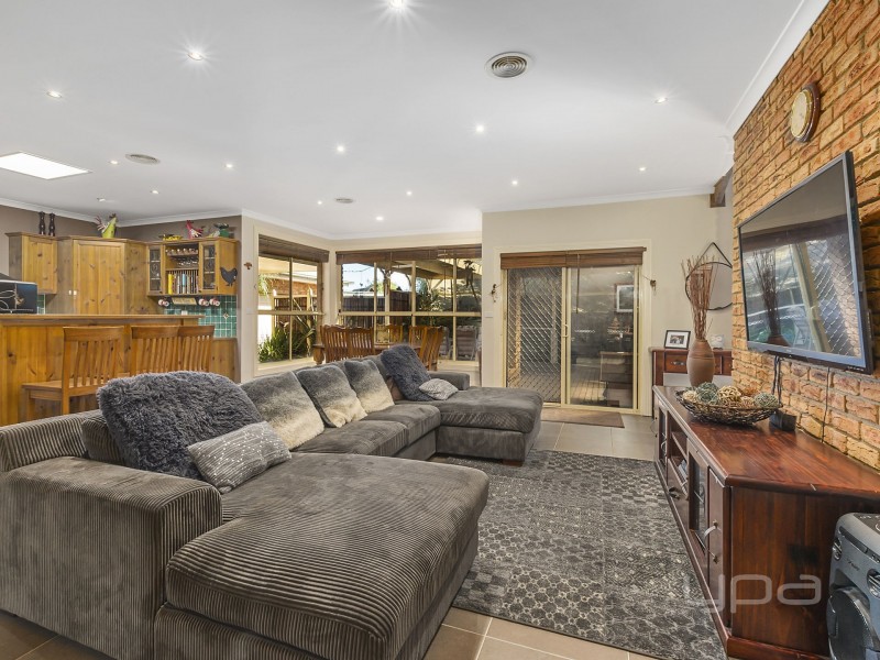 7 Bree Court, Kurunjang VIC 3337