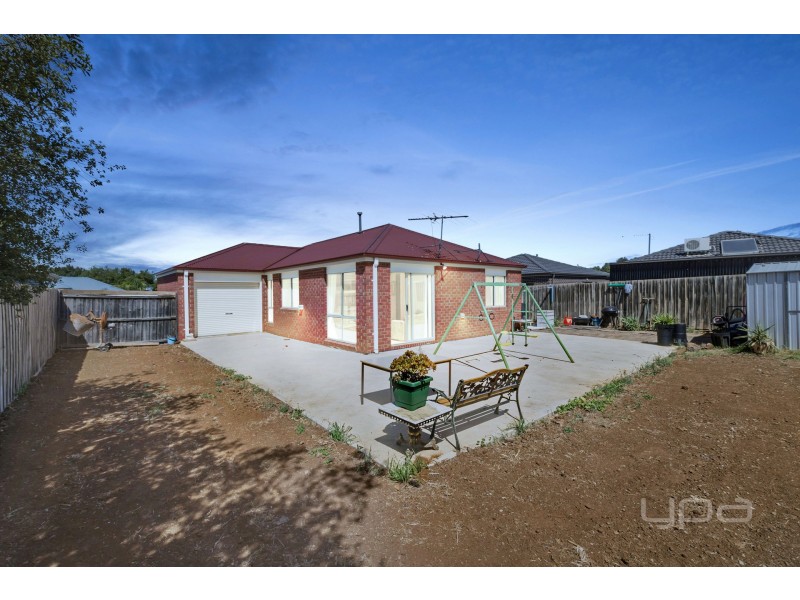79 Dunvegan Drive, Kurunjang VIC 3337