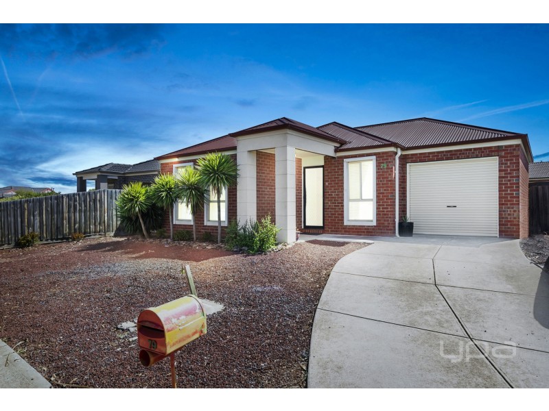 79 Dunvegan Drive, Kurunjang VIC 3337