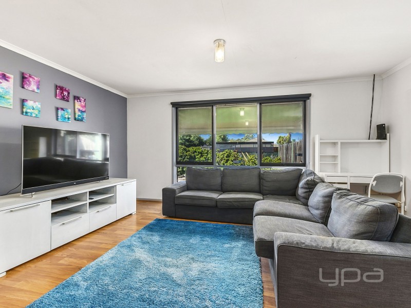 1/1 Nelson Court, Melton South VIC 3338