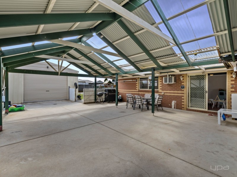 18 Moodie Street, Melton South VIC 3338