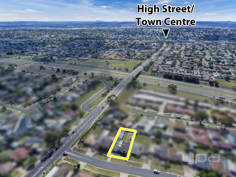 18 Moodie Street, Melton South VIC 3338