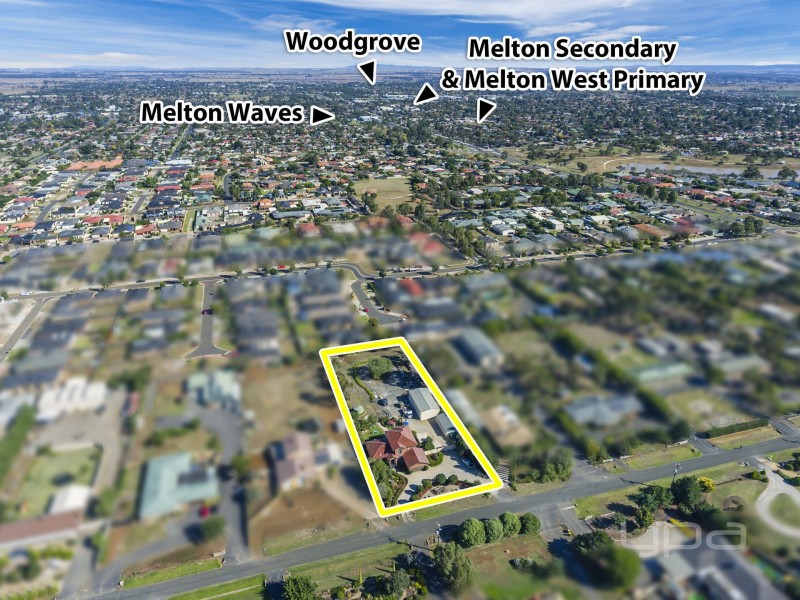 20 Gloaming Ride, Kurunjang VIC 3337