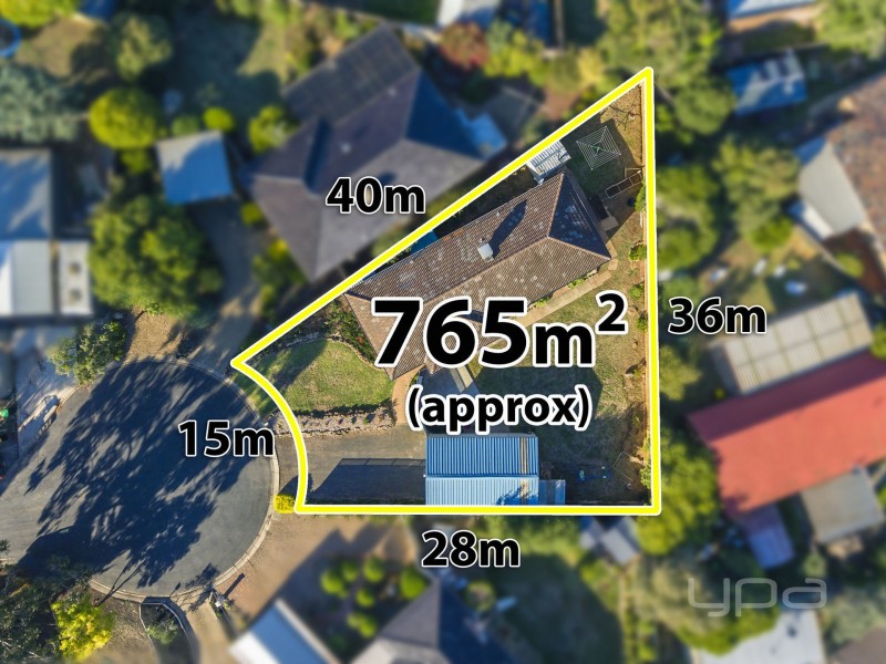 3 Karen Place, Melton West VIC 3337