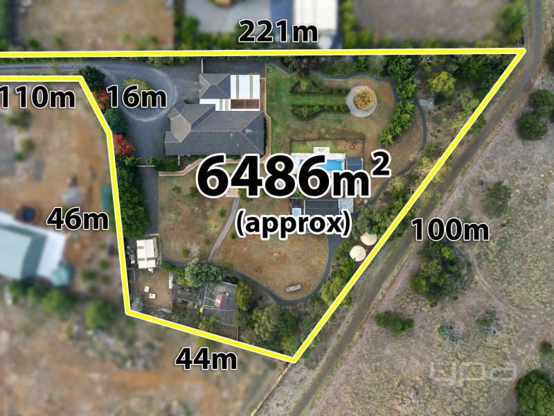 44 Springbank Way, Brookfield VIC 3338