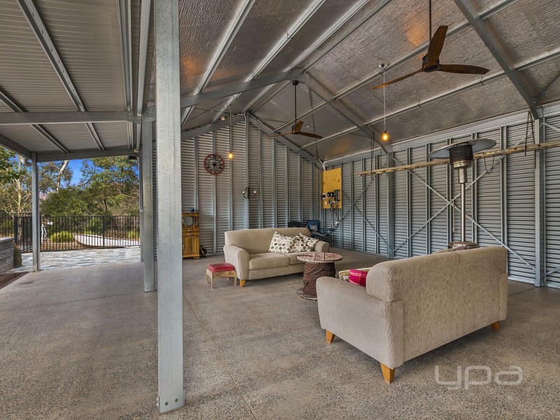 44 Springbank Way, Brookfield VIC 3338