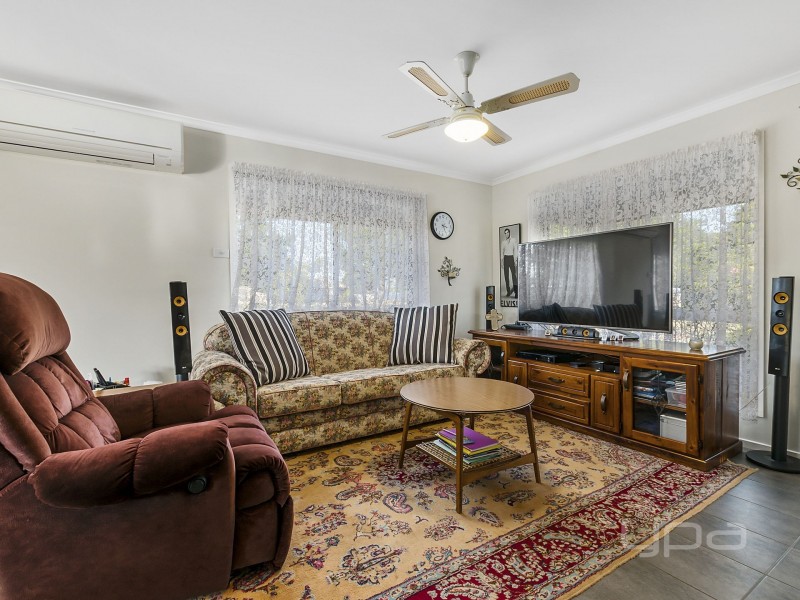36 Croxton Drive, Kurunjang VIC 3337