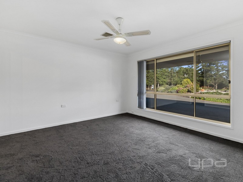 36 Croxton Drive, Kurunjang VIC 3337