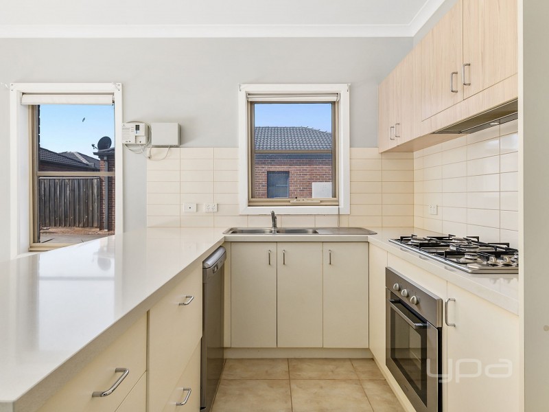 26 Somerton Court, Darley VIC 3340