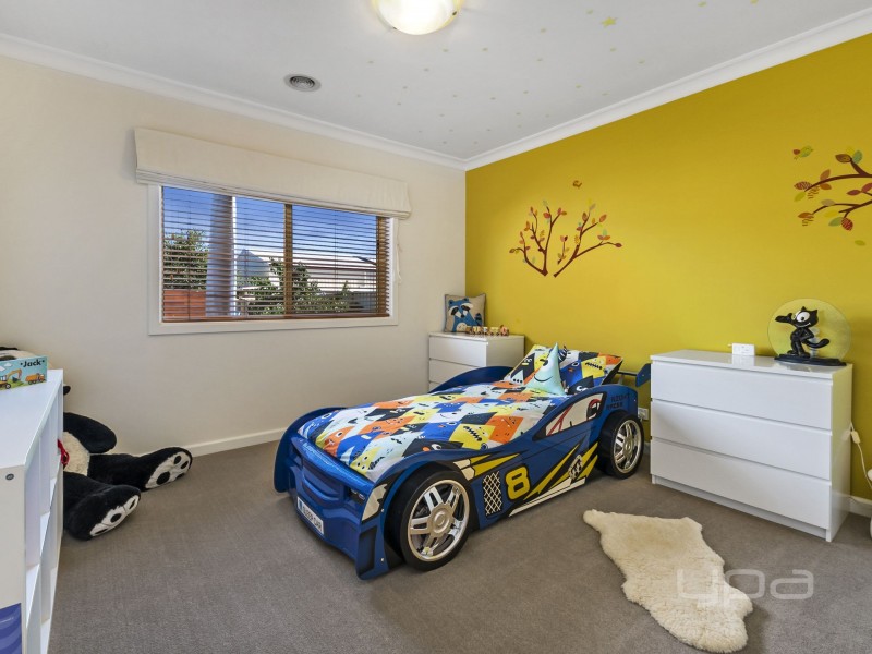 5 Dalray Crescent, Kurunjang VIC 3337