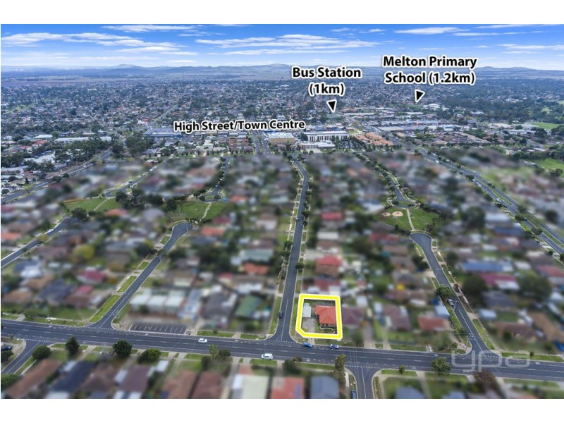 16  Barries Road, Melton VIC 3337