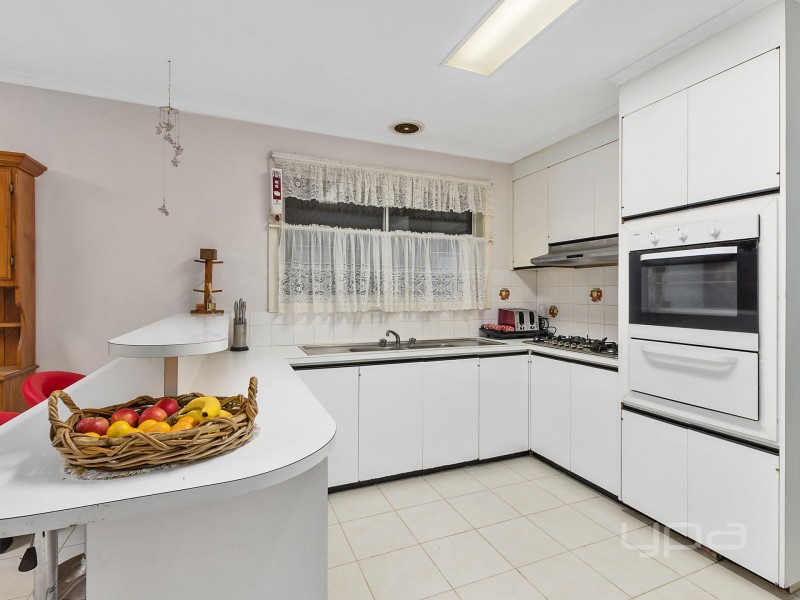 43 Yuille Street, Melton VIC 3337