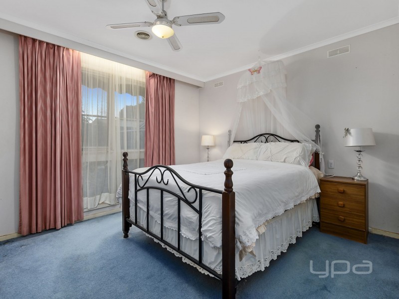 43 Yuille Street, Melton VIC 3337