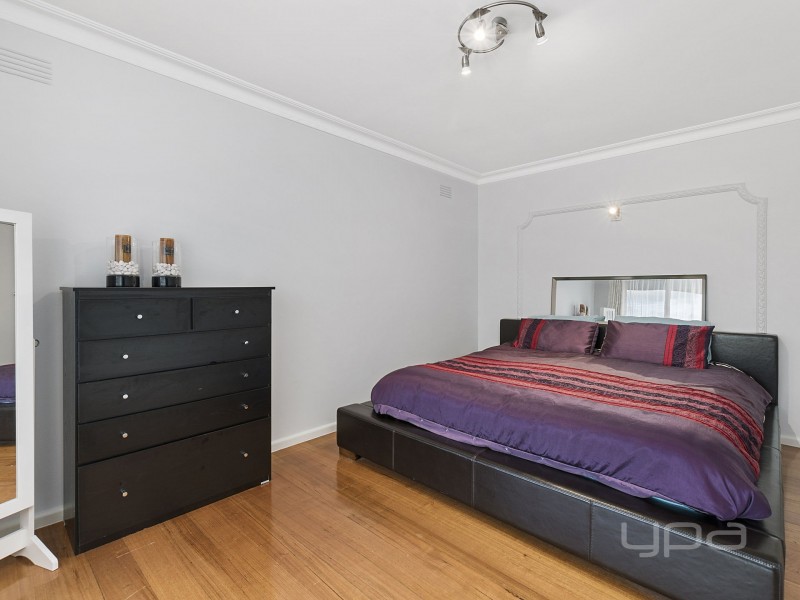 14 Swan Street, Melton VIC 3337