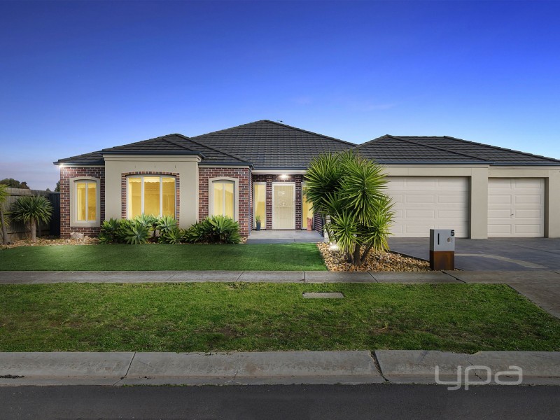 5 Rivette Street, Kurunjang VIC 3337