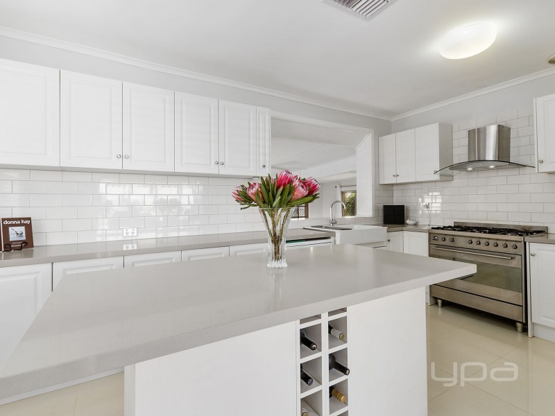 114 Exford Road, Melton South VIC 3338