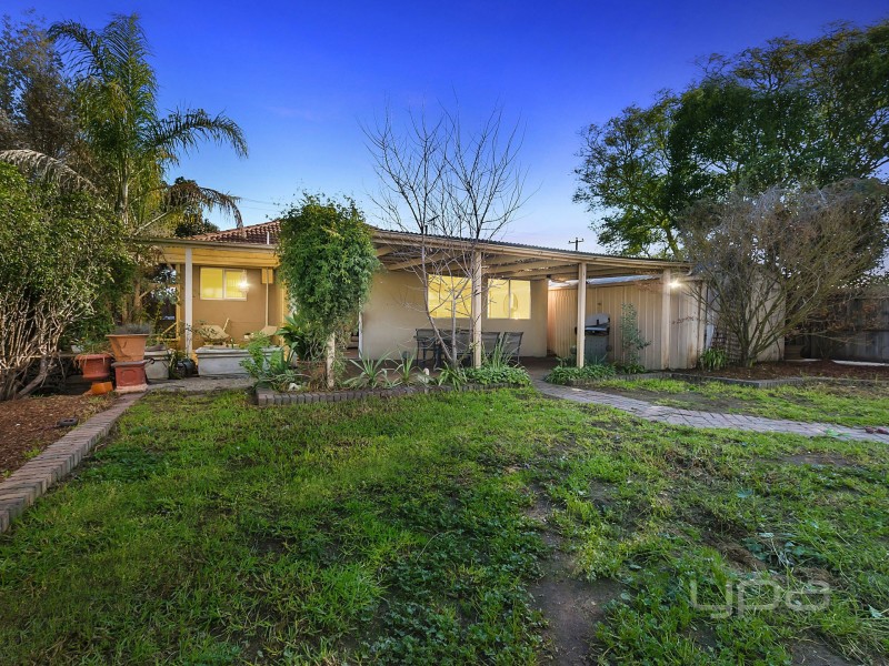 114 Exford Road, Melton South VIC 3338