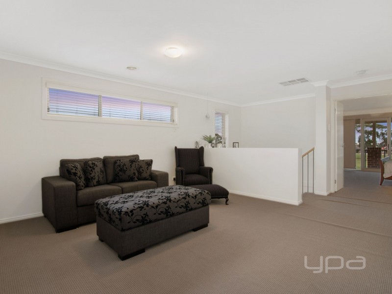 84 Dalray Crescent, Kurunjang VIC 3337