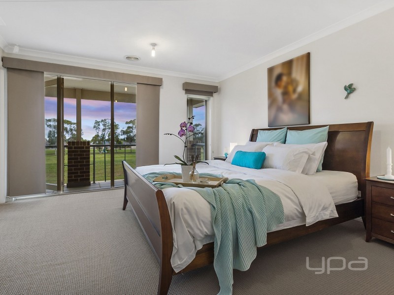84 Dalray Crescent, Kurunjang VIC 3337