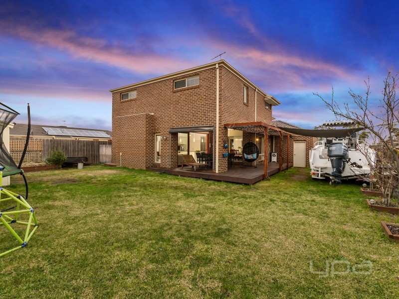 84 Dalray Crescent, Kurunjang VIC 3337