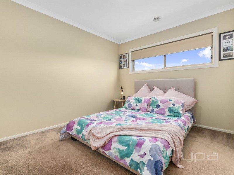 16 Riverview Drive, Hopetoun Park VIC 3340